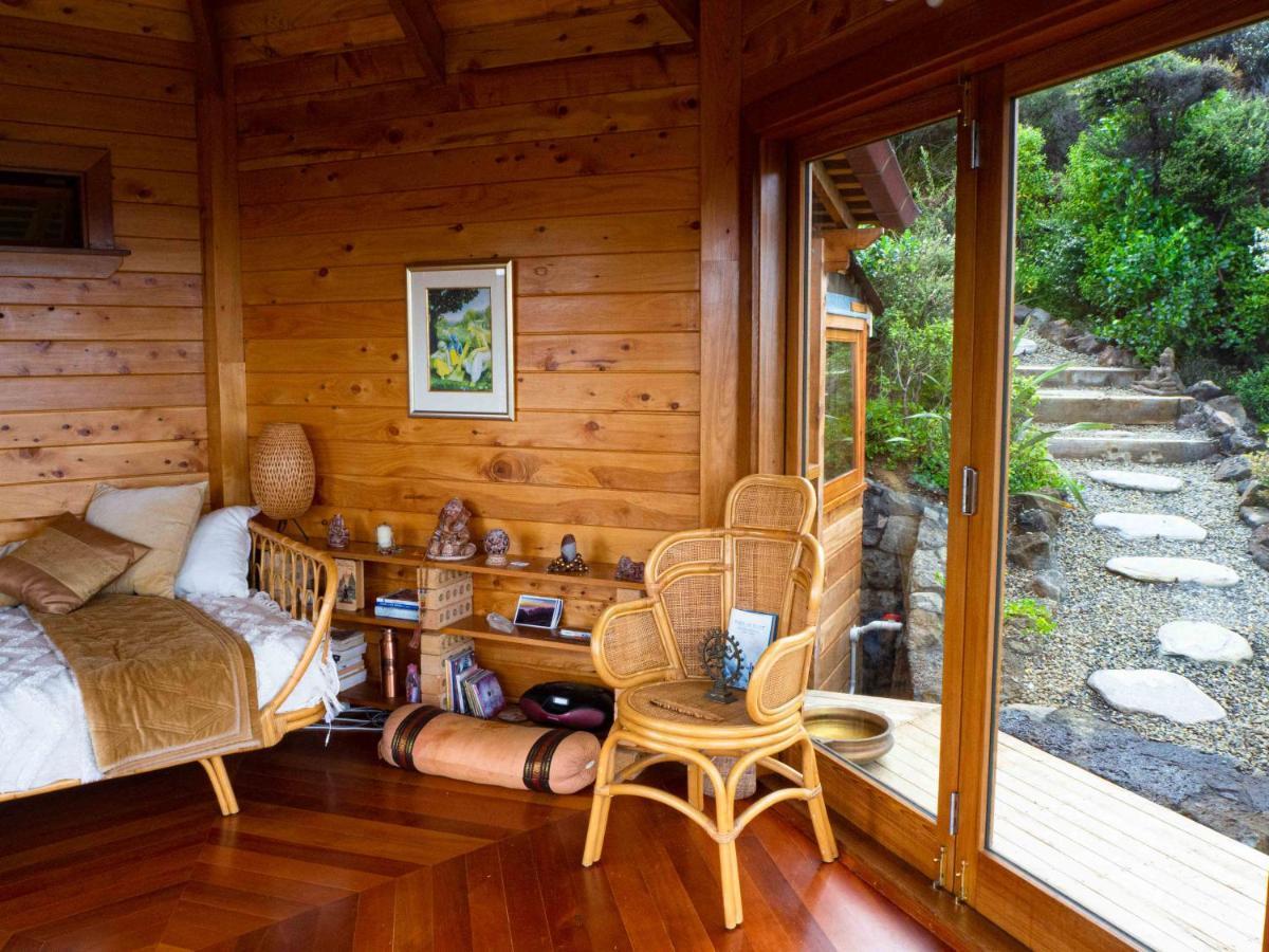 The Hermitage Solo Retreat Cabin オークランド エクステリア 写真